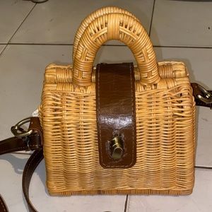 Crossbody bag